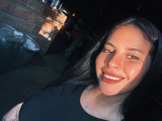 エロティックなビデオチャット vanesaa-mejia