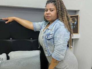 エロティックなビデオチャット Vanessa-Frizzy