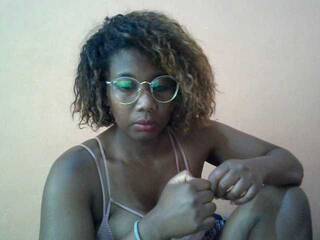 エロティックなビデオチャット Chachachocolate