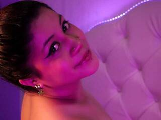 エロティックなビデオチャット VANNESA-JHONES