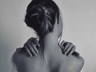 エロティックなビデオチャット VERONNIKA