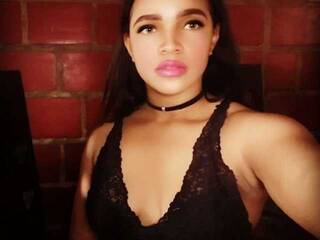 エロティックなビデオチャット Vickyh1