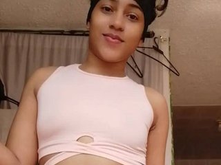 エロティックなビデオチャット vickysex77