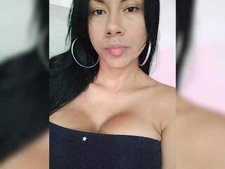 エロティックなビデオチャット VictoriaBalee