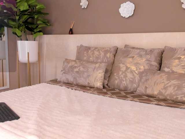 ブロードキャストスクリーンショット VictoriaShelby