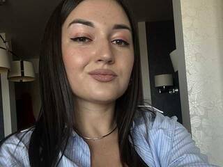 エロティックなビデオチャット Viki56568sweet