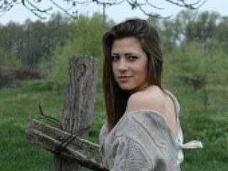 エロティックなビデオチャット vikivv