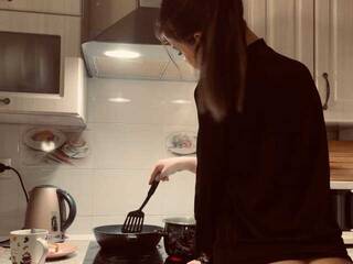 エロティックなビデオチャット Vikki-Creed