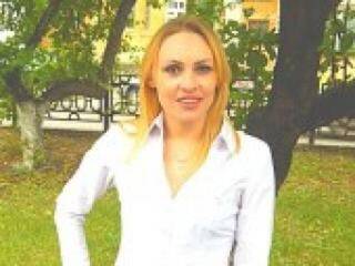 エロティックなビデオチャット viktorialov