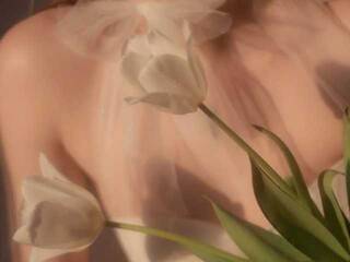 エロティックなビデオチャット Vina-Nelly