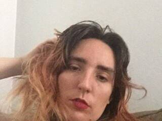 エロティックなビデオチャット violetdanger