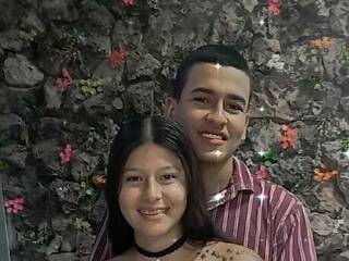 エロティックなビデオチャット violetNtom