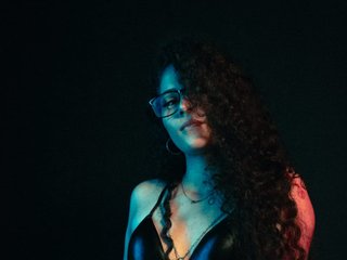 エロティックなビデオチャット violetscott1