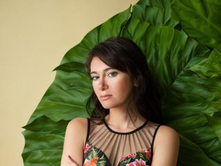 エロティックなビデオチャット Viorica