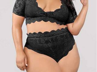 エロティックなビデオチャット virgindevil