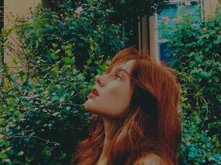 エロティックなビデオチャット Virial