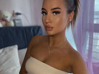 エロティックなビデオチャット Vishenkaaa1