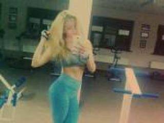 エロティックなビデオチャット viski122