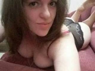 エロティックなビデオチャット vladda22