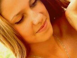 エロティックなビデオチャット vredinka007