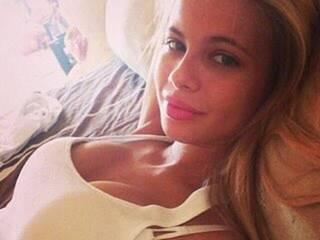 エロティックなビデオチャット WhiteOkitty