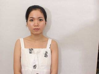 エロティックなビデオチャット whiterose29