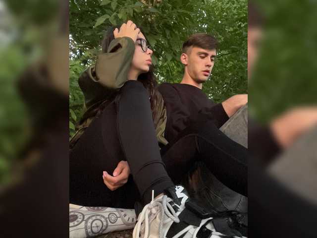 ブロードキャストスクリーンショット whores-party