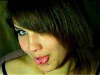 エロティックなビデオチャット wildhell666