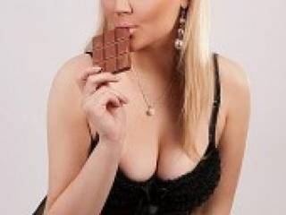 エロティックなビデオチャット xkarolinax