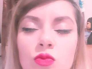 エロティックなビデオチャット XLiaXxx