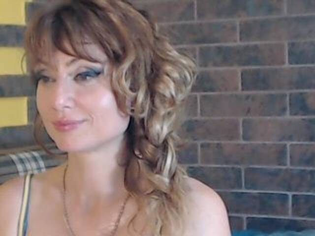 ブロードキャストスクリーンショット RrredQueen