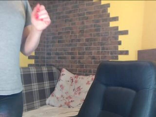 ブロードキャストスクリーンショット RrredQueen