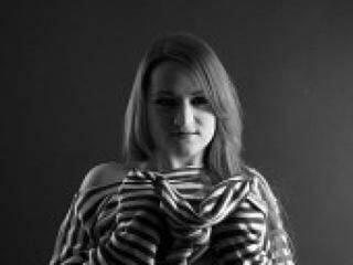 エロティックなビデオチャット xtendergirl