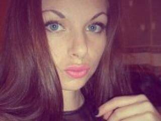 エロティックなビデオチャット xvalentinka