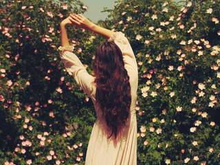 エロティックなビデオチャット YaaAdele