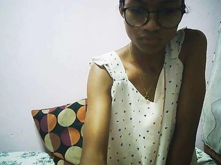 エロティックなビデオチャット Yalane