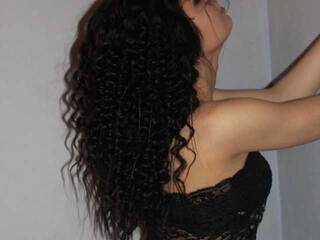 エロティックなビデオチャット Yan-och-ka-