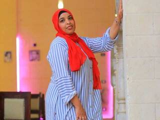 エロティックなビデオチャット Yaralov