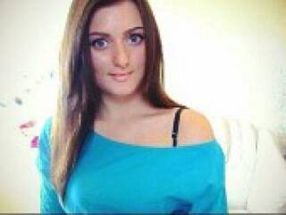 エロティックなビデオチャット yesbossy