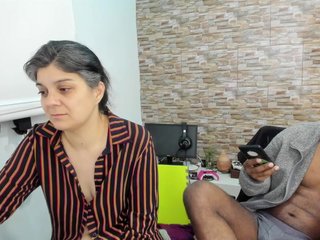 エロティックなビデオチャット Yin-yanghot