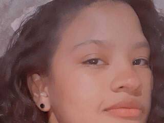 エロティックなビデオチャット Yohana23