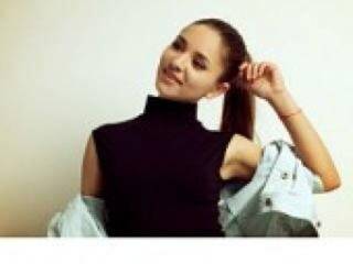 エロティックなビデオチャット yourcherrys