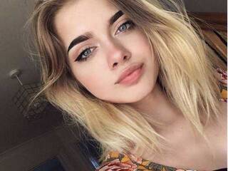 エロティックなビデオチャット yourfairy