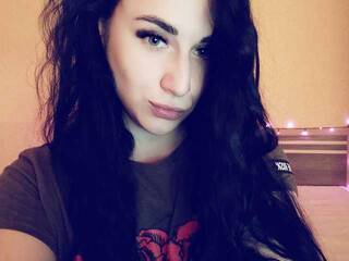 エロティックなビデオチャット YourMelody