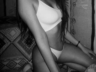 エロティックなビデオチャット yourmint