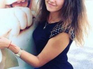 エロティックなビデオチャット yourtimegir