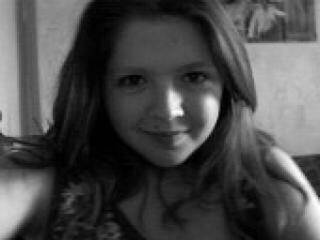 エロティックなビデオチャット yrsula