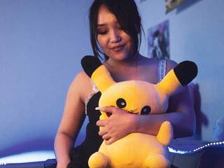 エロティックなビデオチャット YuRaychel