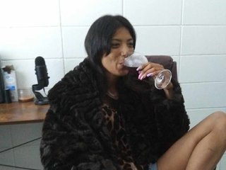 エロティックなビデオチャット ZaraLuv