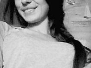 エロティックなビデオチャット zaya019